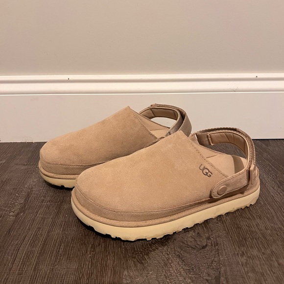 UGG Shoes - UGG Women’s Goldenstar Clog